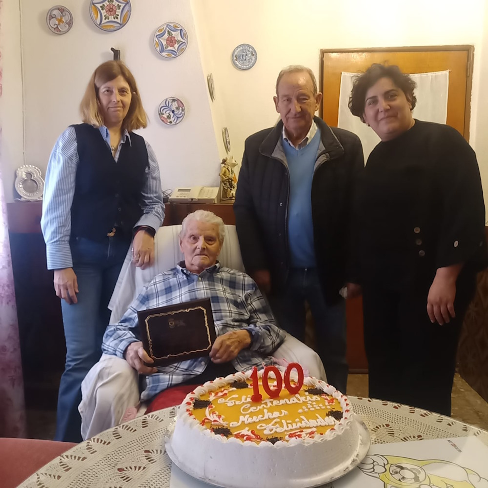 Centernario-Basilio- Ruíz-Calderón 1000