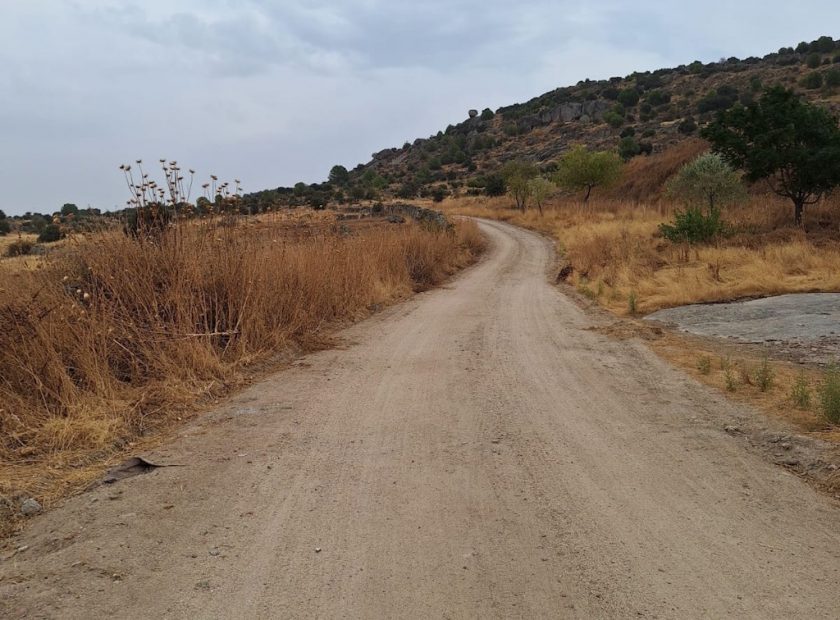 Arreglo de caminos Valle del Chorrito