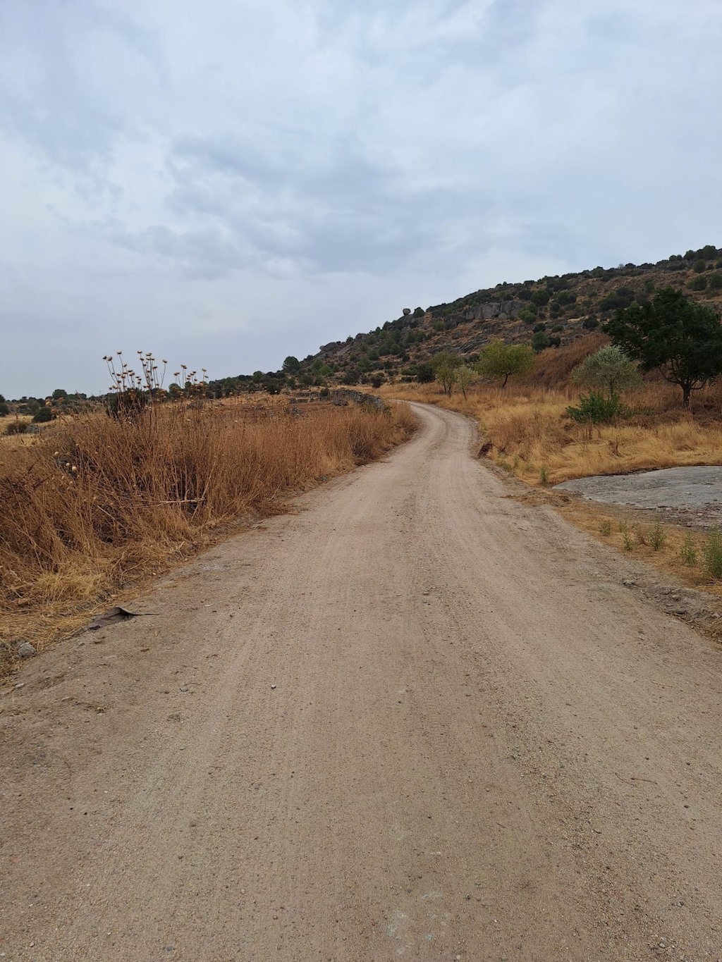 Arreglo de caminos Valle del Chorrito