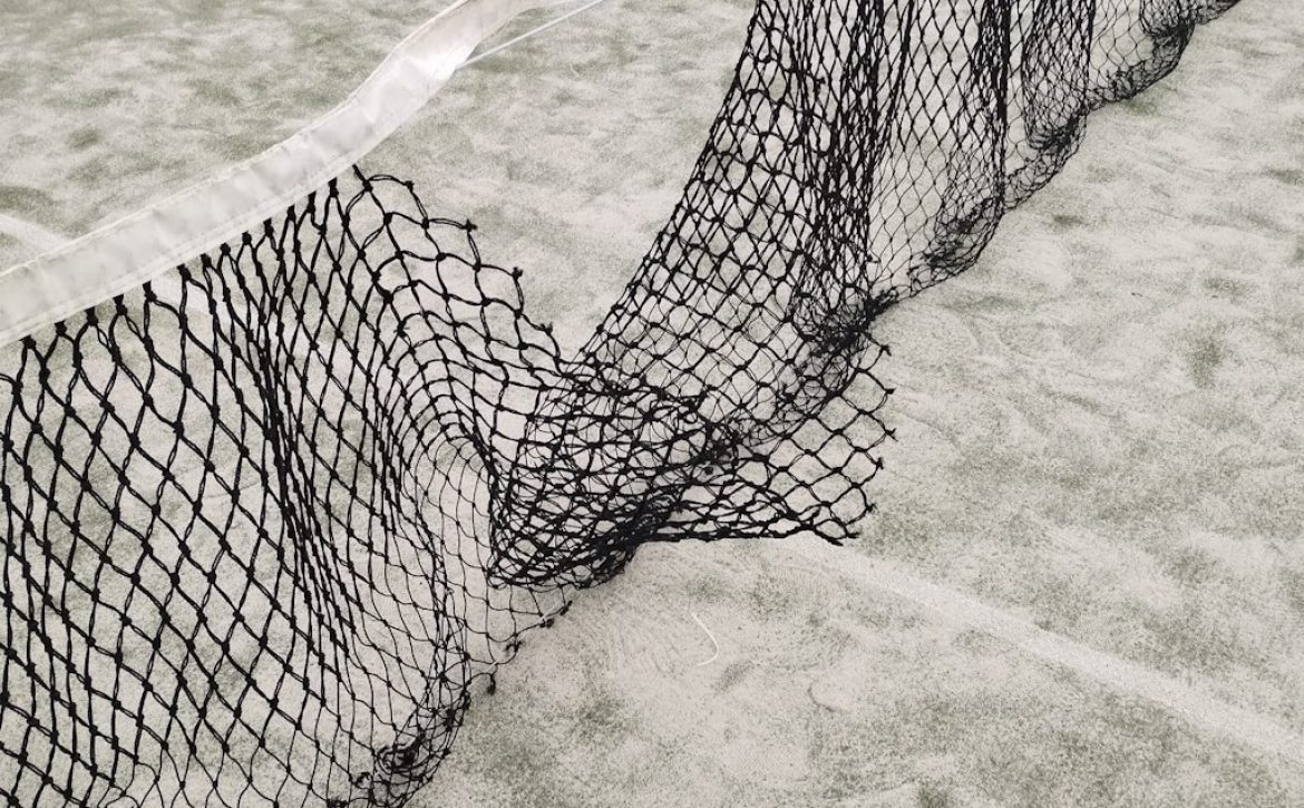 Vandalismo en pista de padel 1