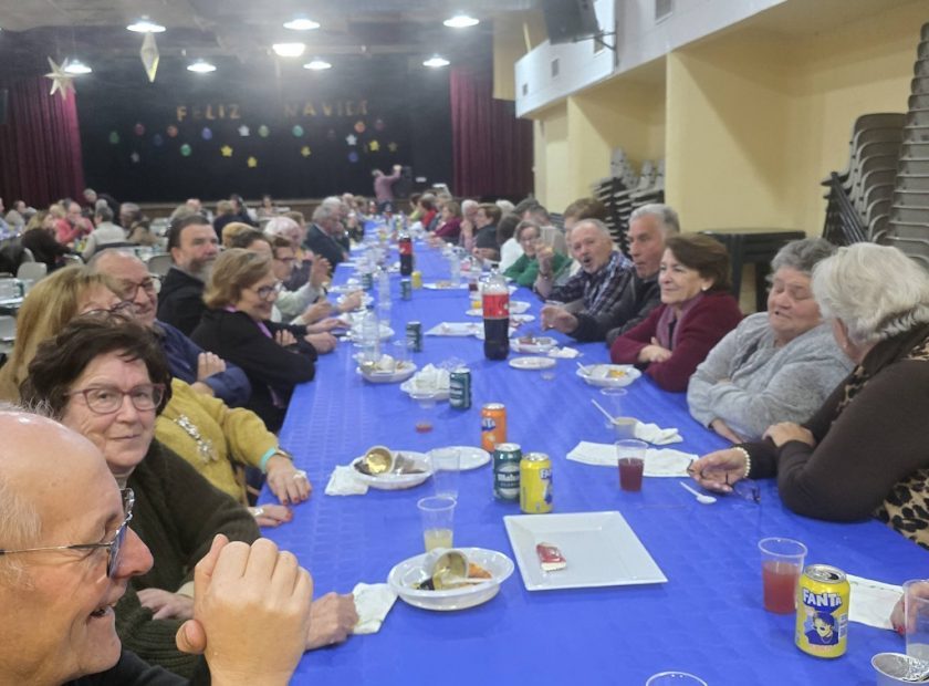 Comida Navidad Mayores 8