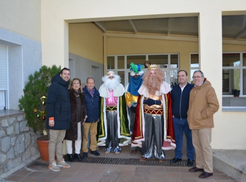 Los Reyes Magos en la residencia Los Peñascales 29