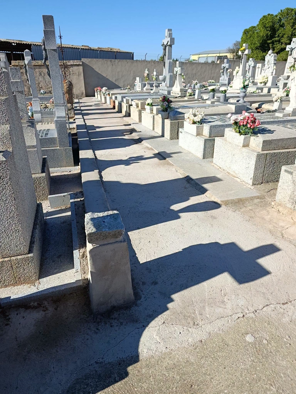 Acondicionamiento del Cementerio 1