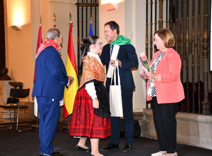 XLVI Llega